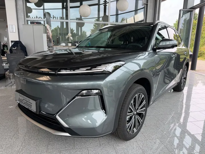 Geely Starray EM-i