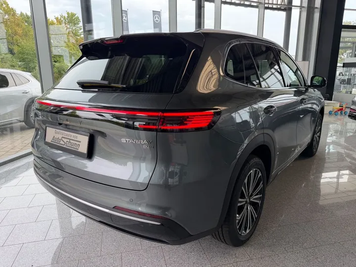Geely Starray EM-i