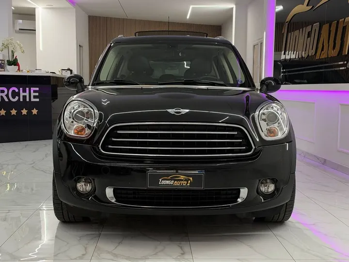 MINI Countryman D (Cooper)