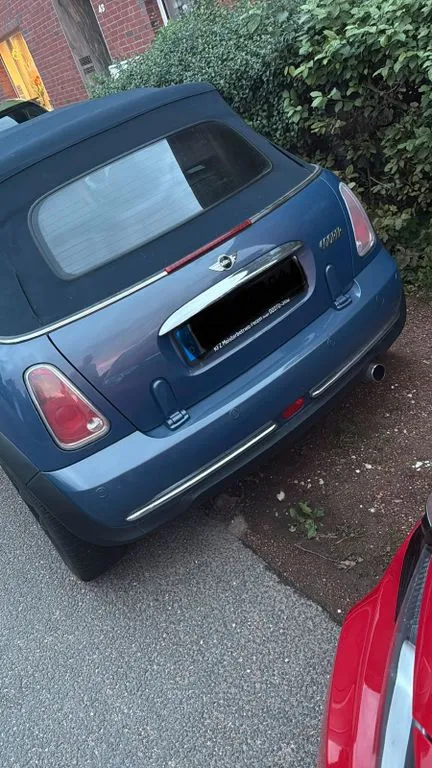 MINI Cooper Cabrio