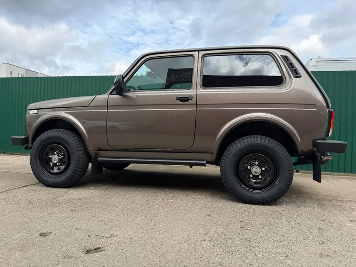 Lada Niva