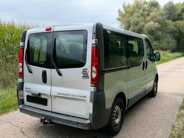 Opel Vivaro