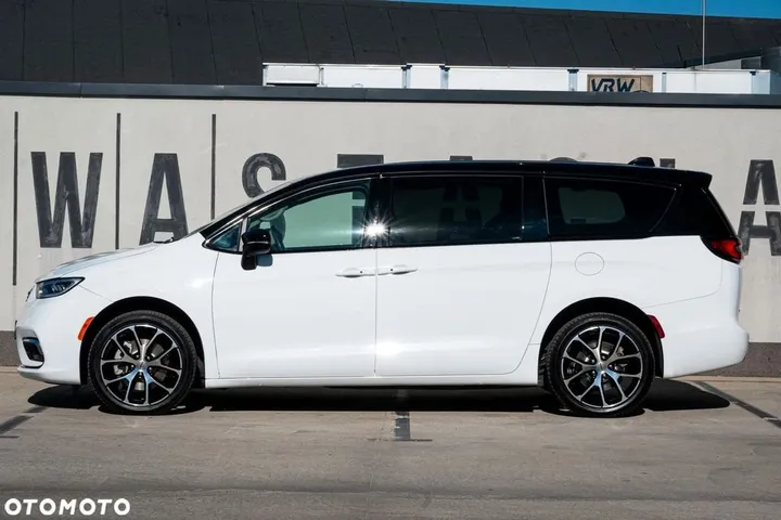 Chrysler Pacifica