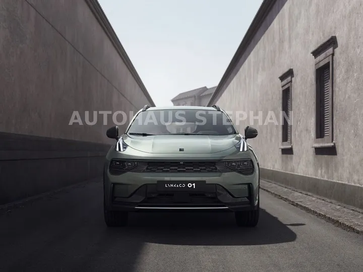 Lynk&Co 01