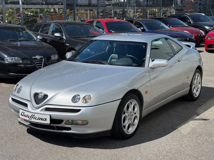 Alfa Romeo GTV
