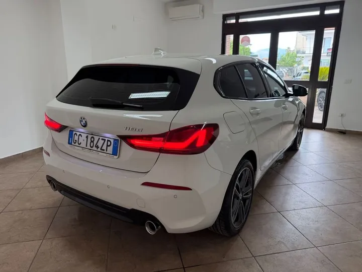 BMW 118