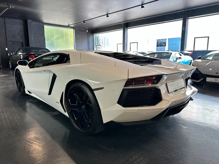 Lamborghini Aventador