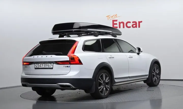 Volvo V90
