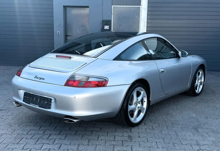Porsche 996