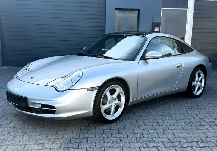 Porsche 996