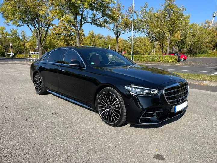 Mercedes-Benz S 400