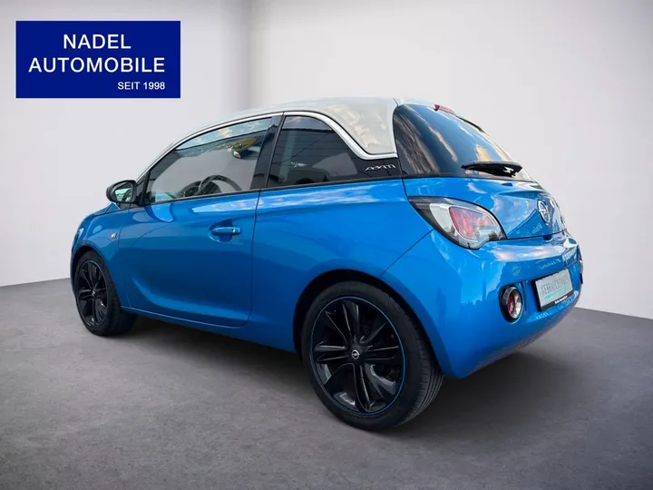 Opel Adam