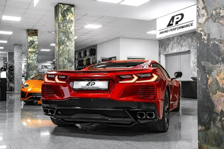 Corvette C8