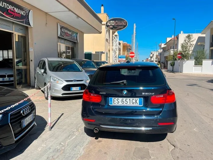 BMW 320