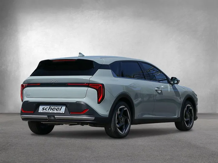 Kia K4