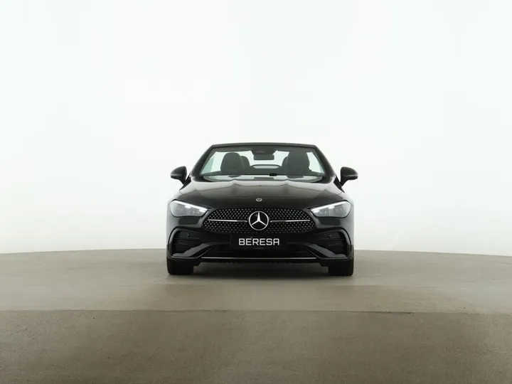 Mercedes-Benz CLE 200