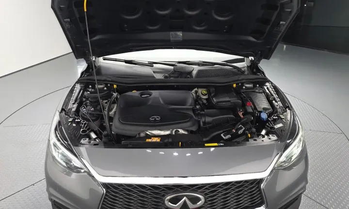Infiniti QX30