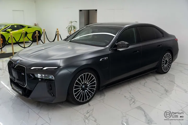 BMW 760