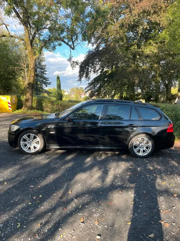 BMW 325
