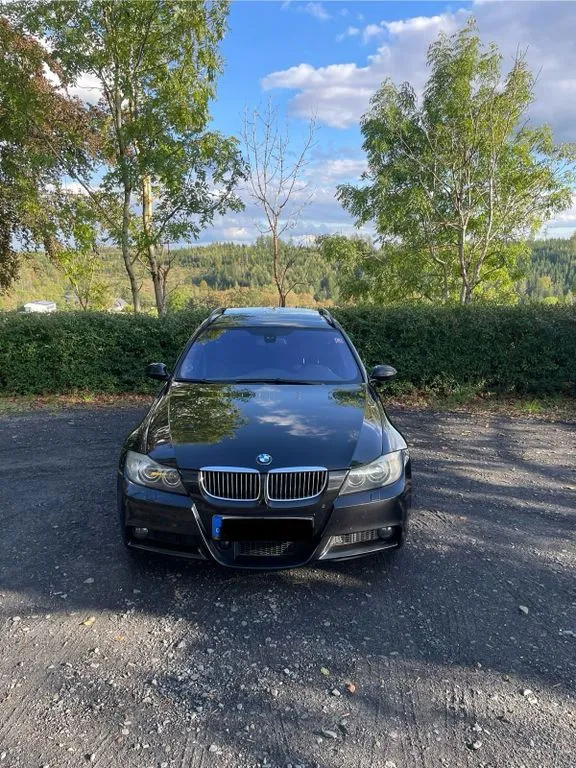 BMW 325