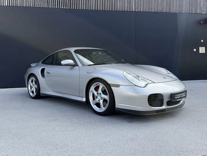 Porsche 996