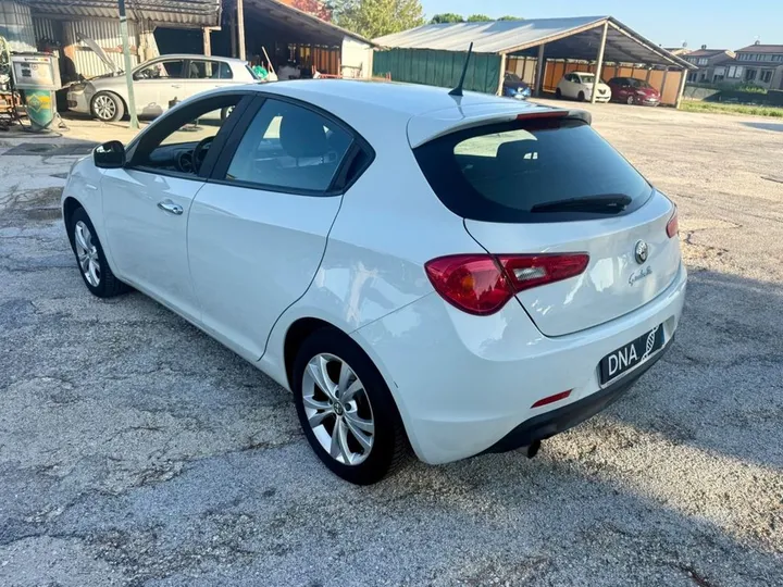 Alfa Romeo Giulietta