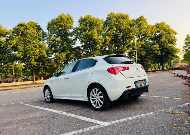 Alfa Romeo Giulietta