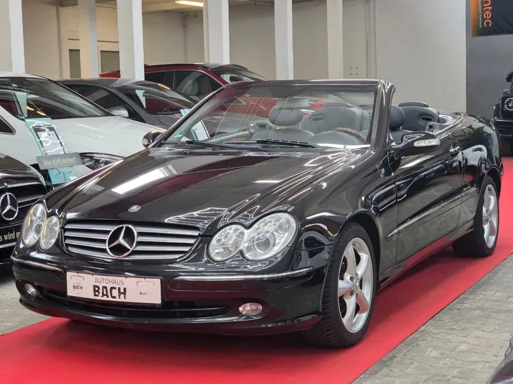 Mercedes-Benz CLK 320