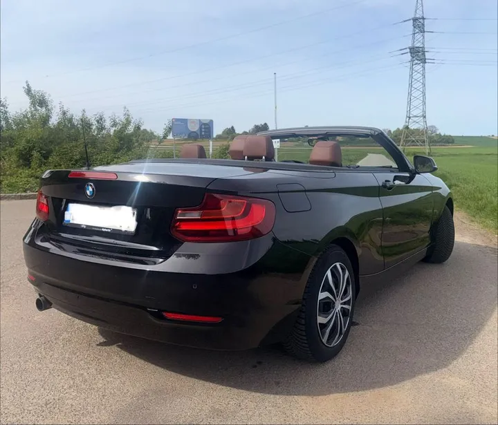 BMW 218