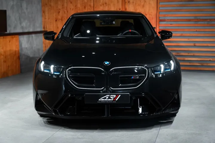 BMW M5
