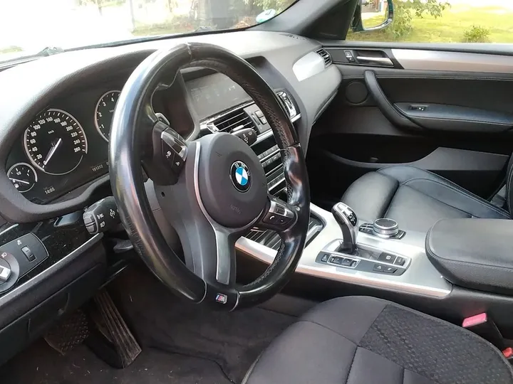 BMW X4 M40