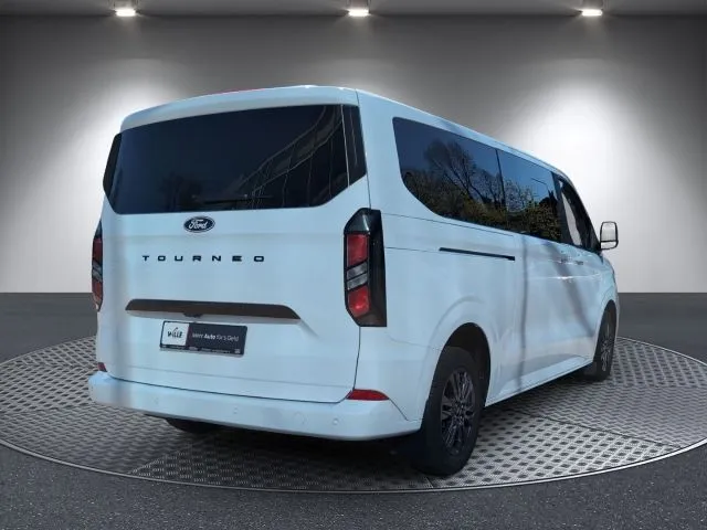Ford Tourneo Custom