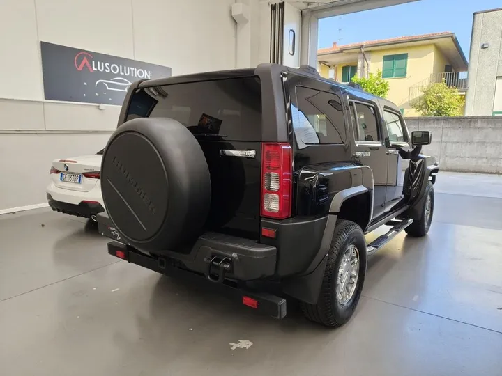 Hummer H3
