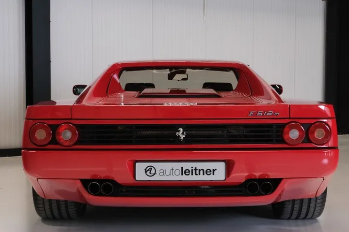 Ferrari 512
