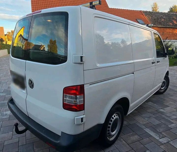 Volkswagen T5 Transporter