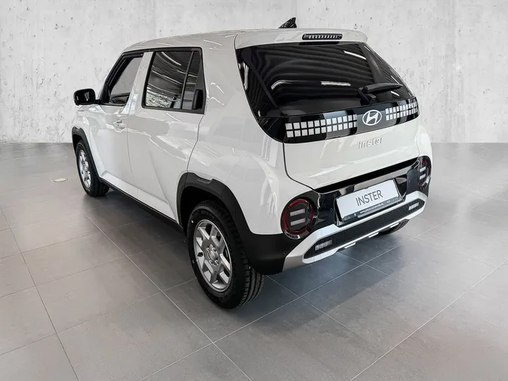 Hyundai INSTER