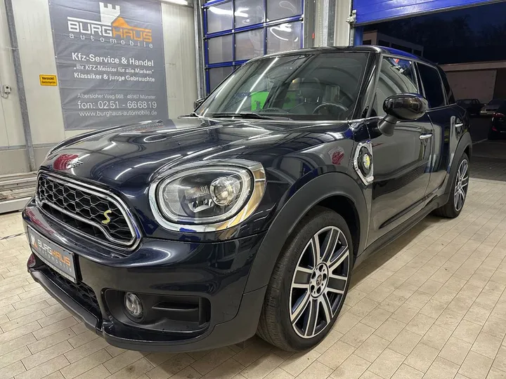 MINI Countryman SE (Cooper)