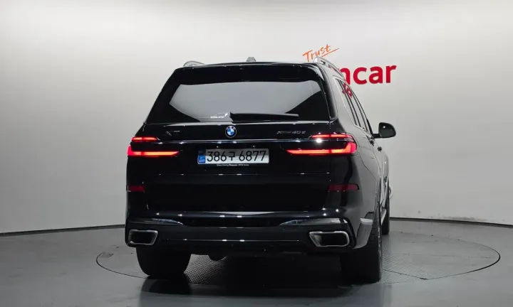 BMW X7