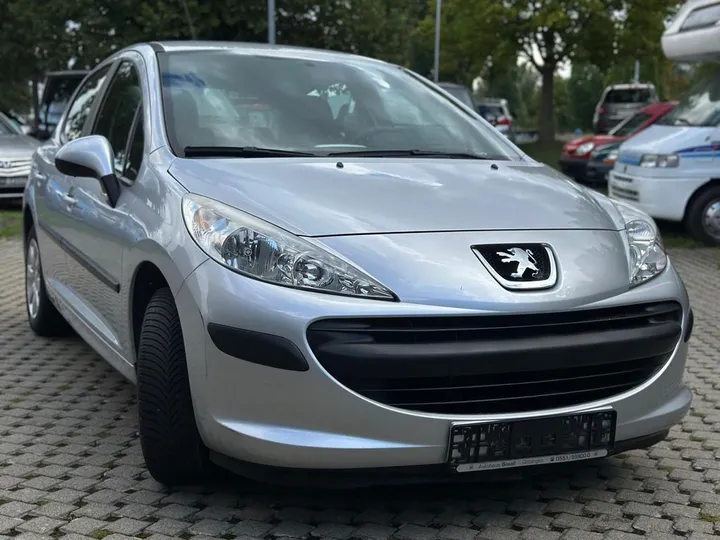 Peugeot 207