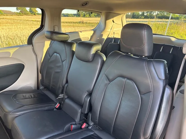Chrysler Pacifica