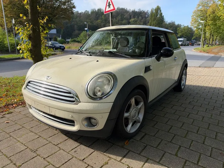 MINI ONE