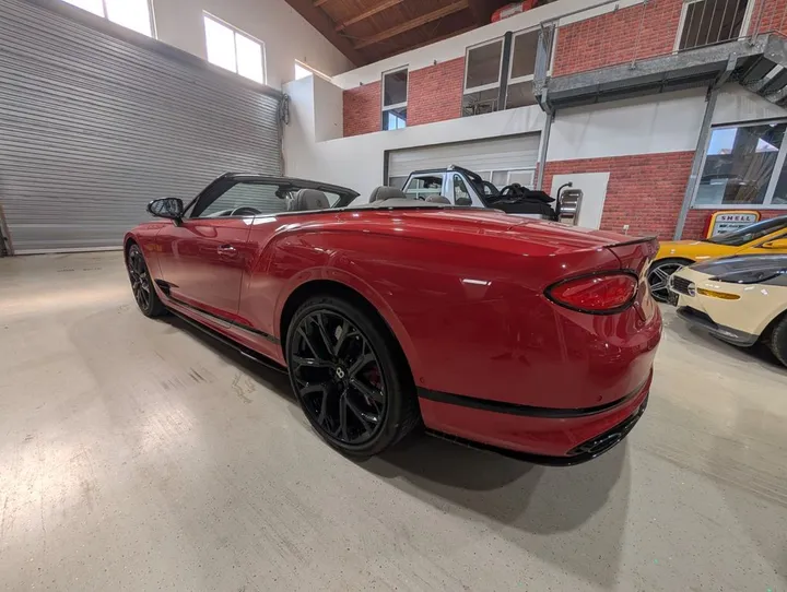 Bentley Continental GTC