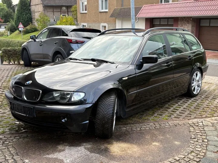 BMW 325