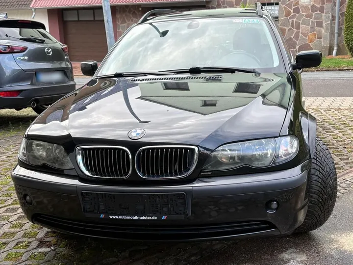 BMW 325