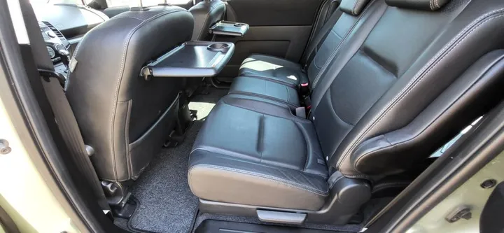 Mazda 5
