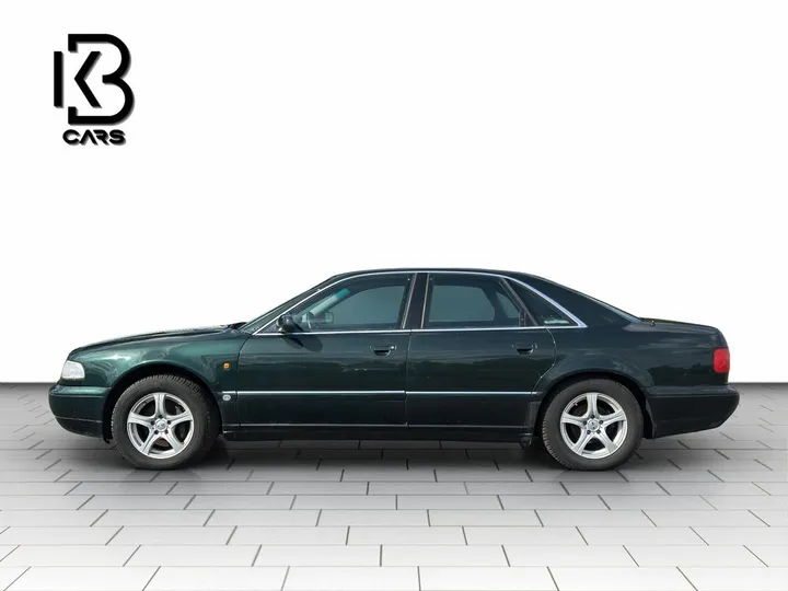 Audi A8