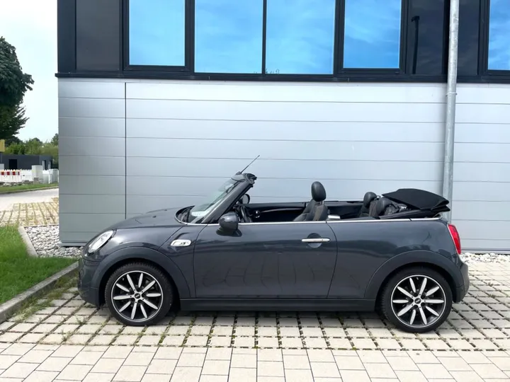 MINI Cooper S Cabrio