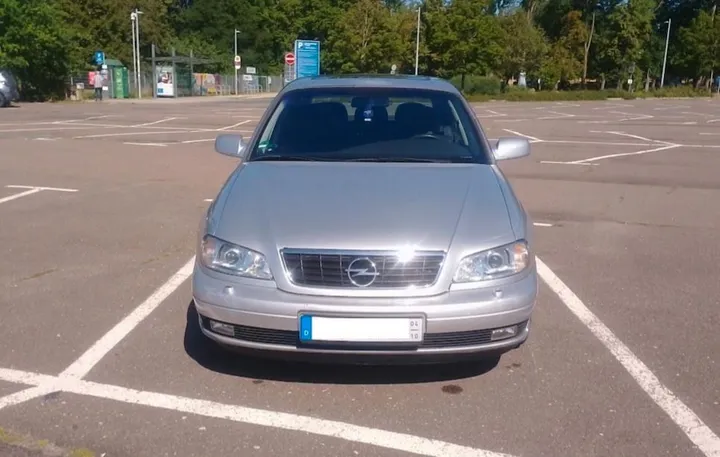Opel Omega