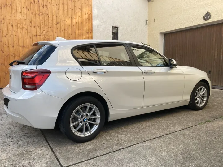 BMW 118