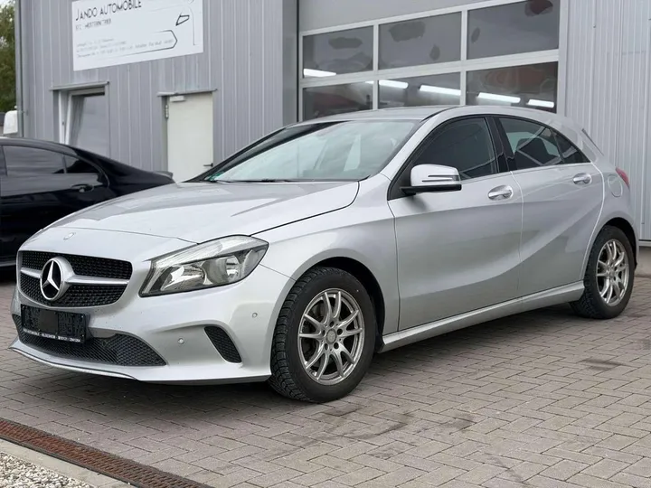 Mercedes-Benz A 180